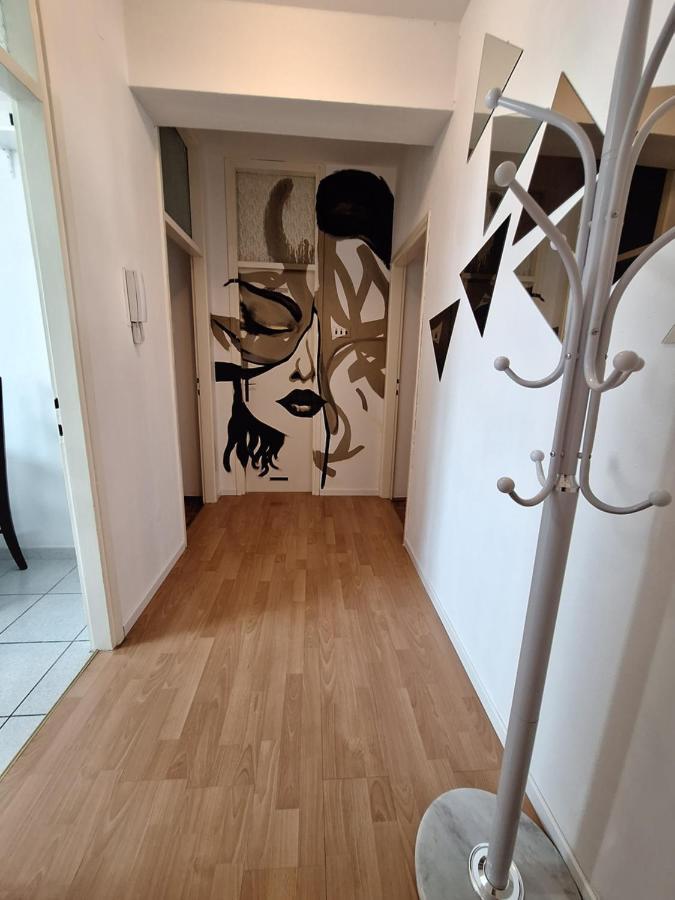 Two Bedroom Apartment Alma Задар Экстерьер фото